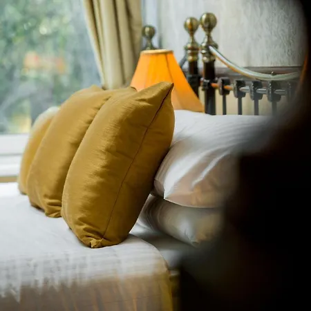 Brookfield Couette-café 4*