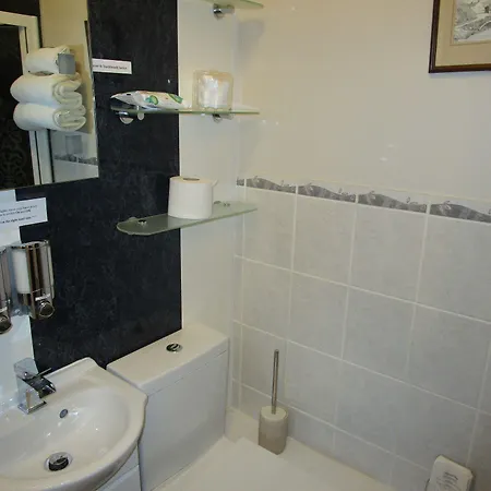 ベッド・アンド・ブレックファスト Brookfield 4*